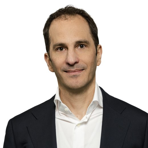 Daniel Massey
